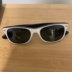 Ray-Ban White Wayfarer sunglasses